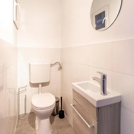 Kz10g Kazinczy Utca 6 Guests