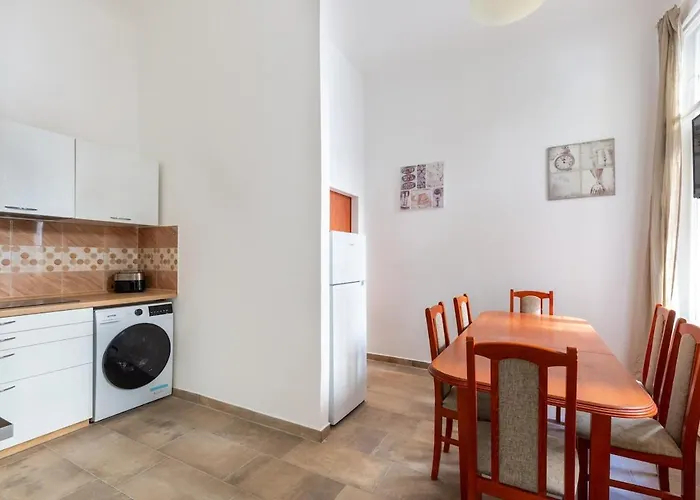 Kz10g Kazinczy Utca 6 Guests Βουδαπέστη